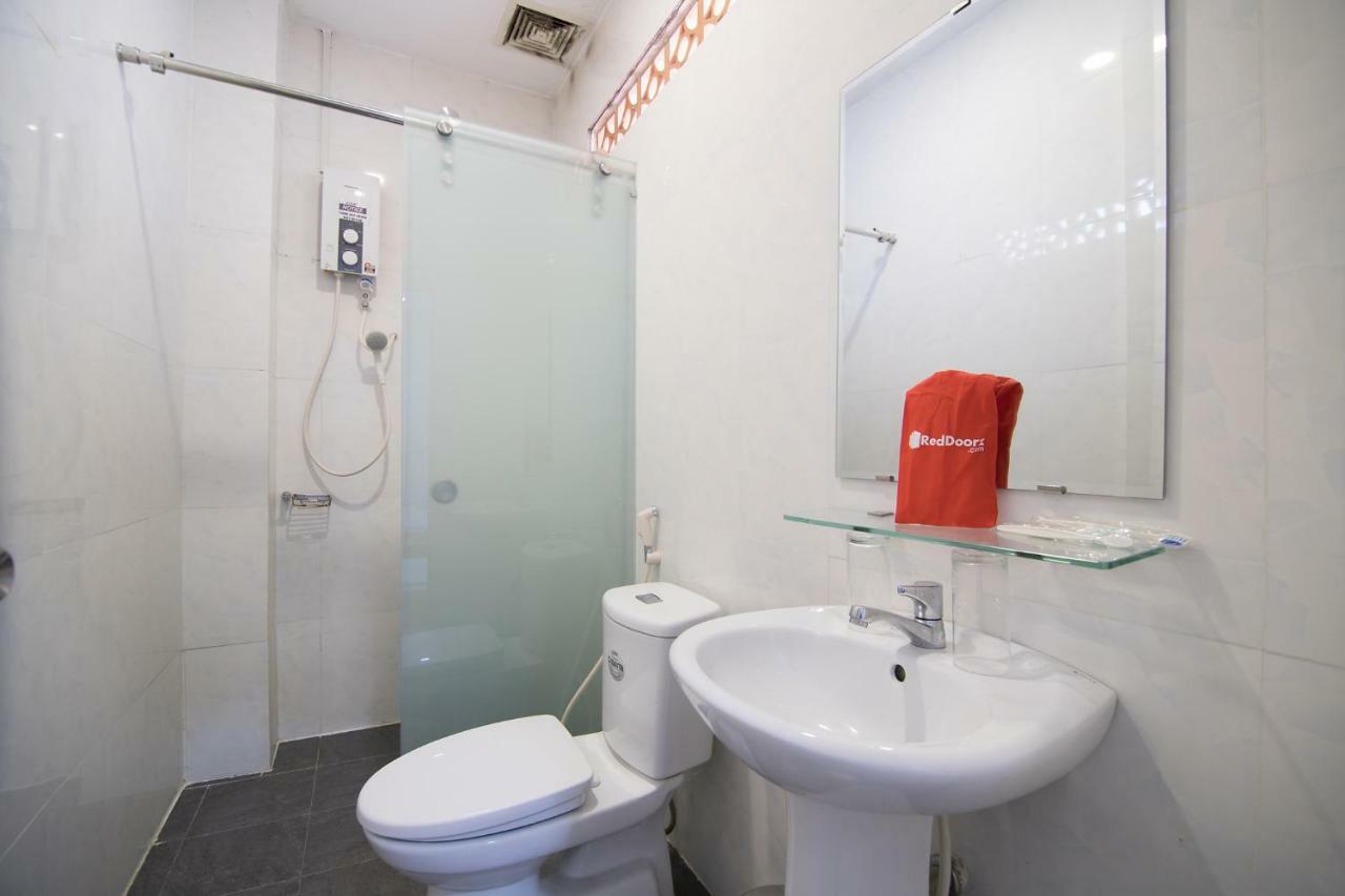 Reddoorz Near Nguyen Hue Walking Street 2 - Dorms Available Ho Chi Minh Zewnętrze zdjęcie